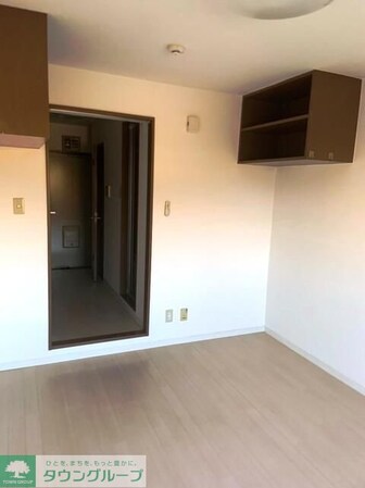 ベルドゥムール草加金明の物件内観写真